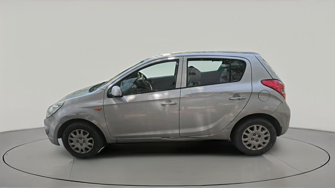 2011 Hyundai i20 MAGNA 1.2, Petrol, Manual, 1,24,448 km, exterior