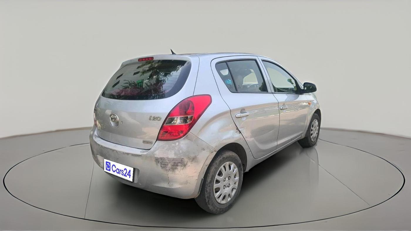 2011 Hyundai i20 MAGNA 1.2, Petrol, Manual, 1,24,448 km, exterior