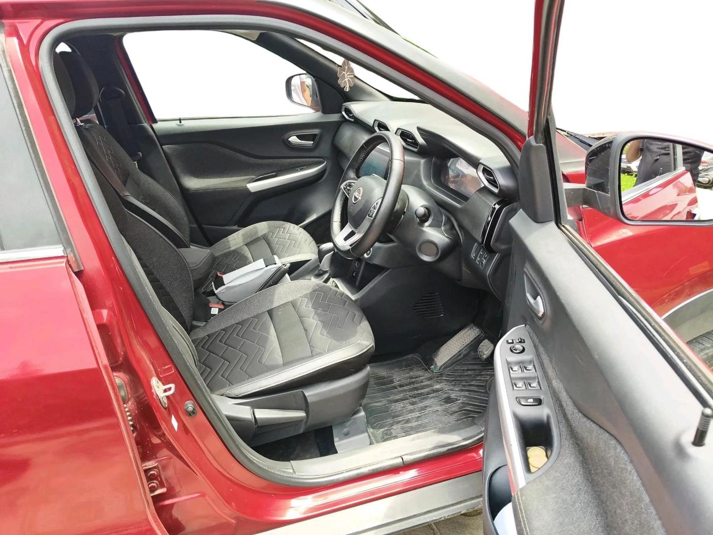2023 Nissan MAGNITE XV PREMIUM TURBO CVT, Petrol, Automatic, 31,716 km, interior