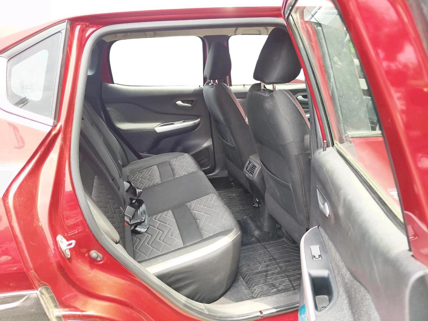 2023 Nissan MAGNITE XV PREMIUM TURBO CVT, Petrol, Automatic, 31,716 km, interior