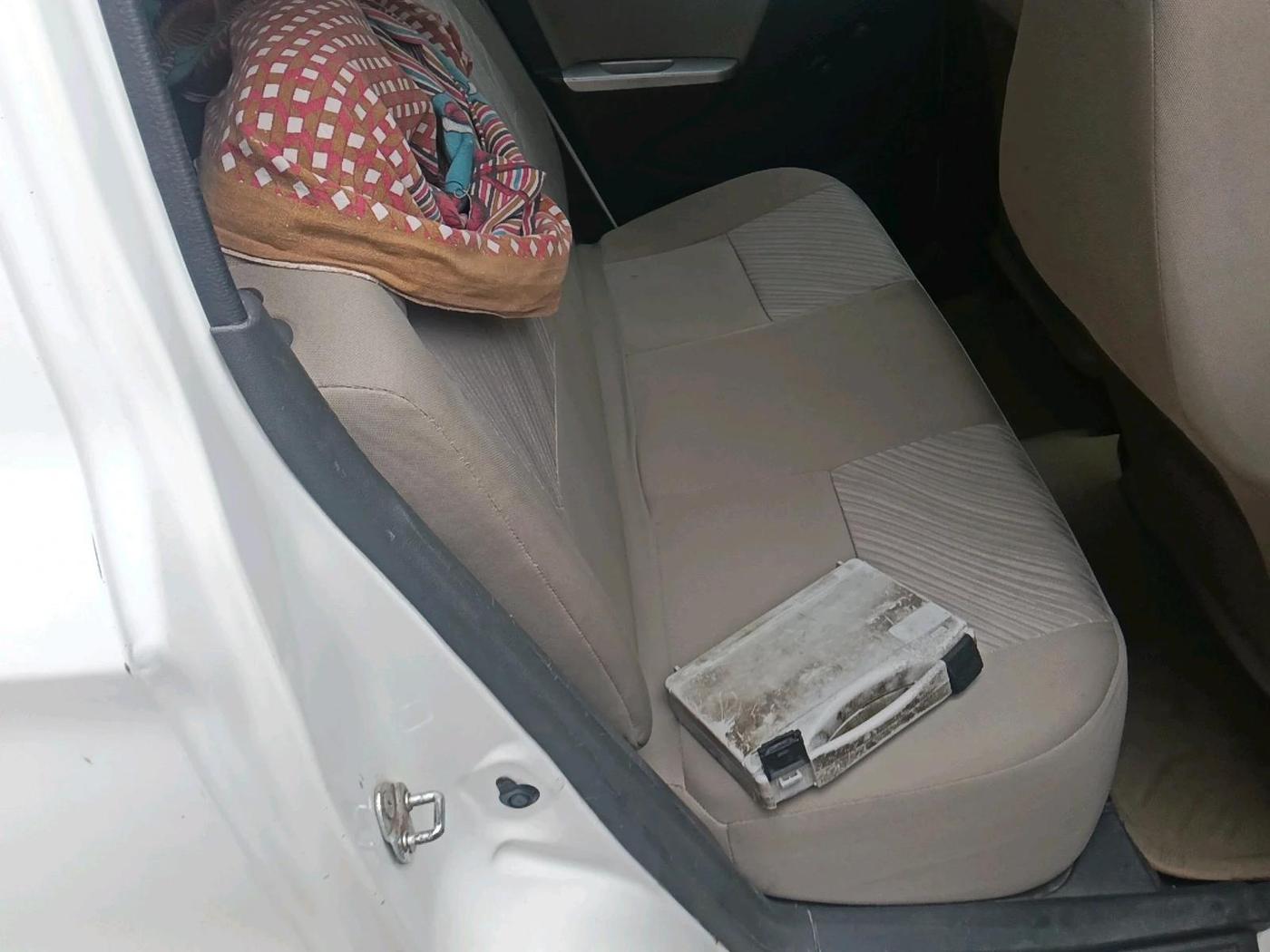 2016 Maruti Alto K10 VXI, CNG, Manual, 1,04,441 km, interior