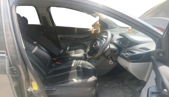 2024 Tata Tiago XM CNG, CNG, Manual, 55,070 km, interior