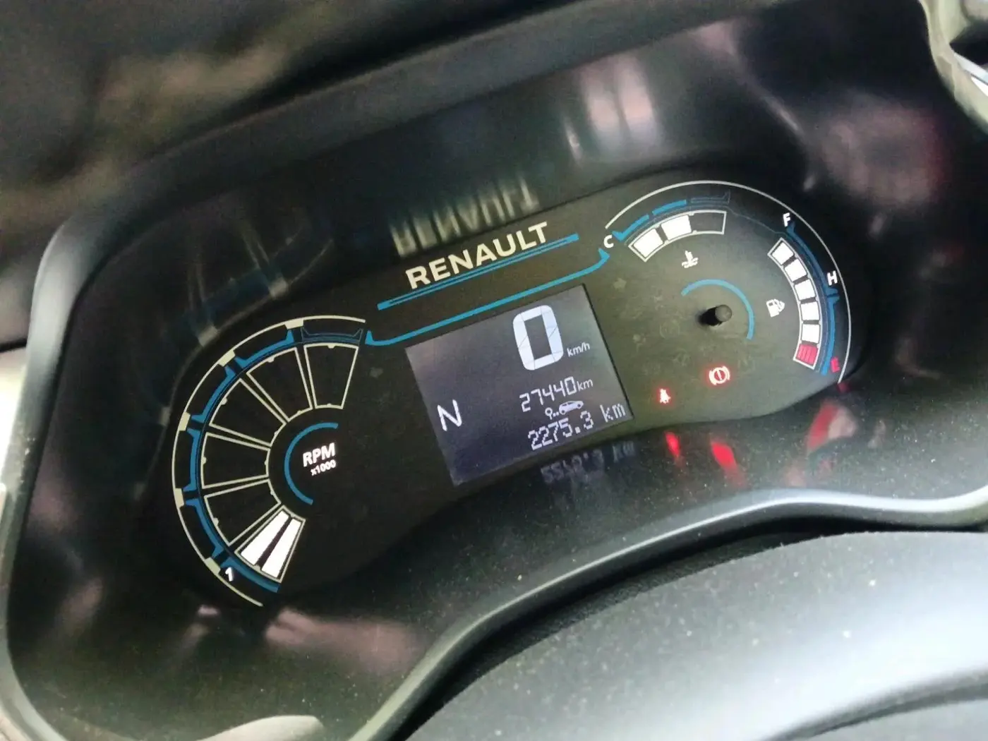 2020 Renault TRIBER RXZ AMT, Petrol, Automatic, 27,440 km, interior