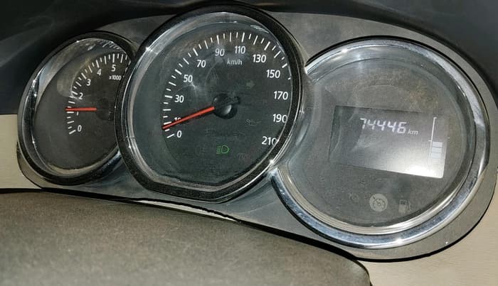 2016 Nissan Terrano XL (P), Petrol, Manual, 74,446 km, interior