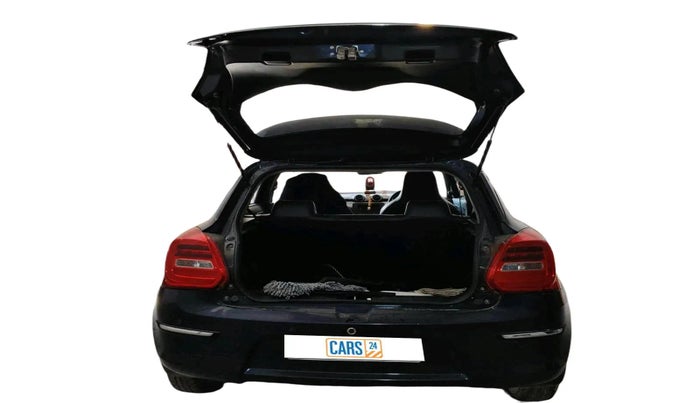 2018 Maruti Swift LXI, Petrol, Manual, 80,000 km, exterior