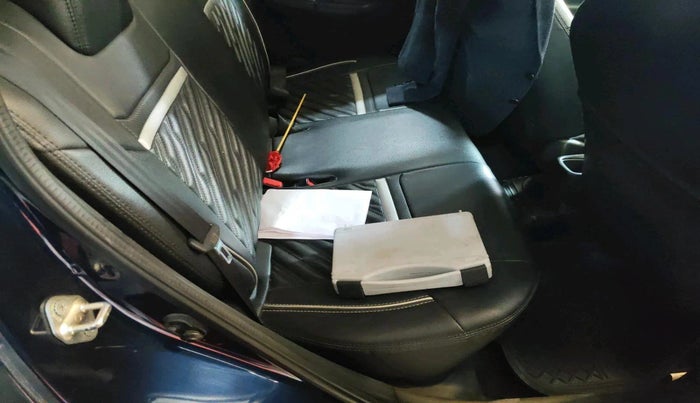 2018 Maruti Swift LXI, Petrol, Manual, 80,000 km, interior