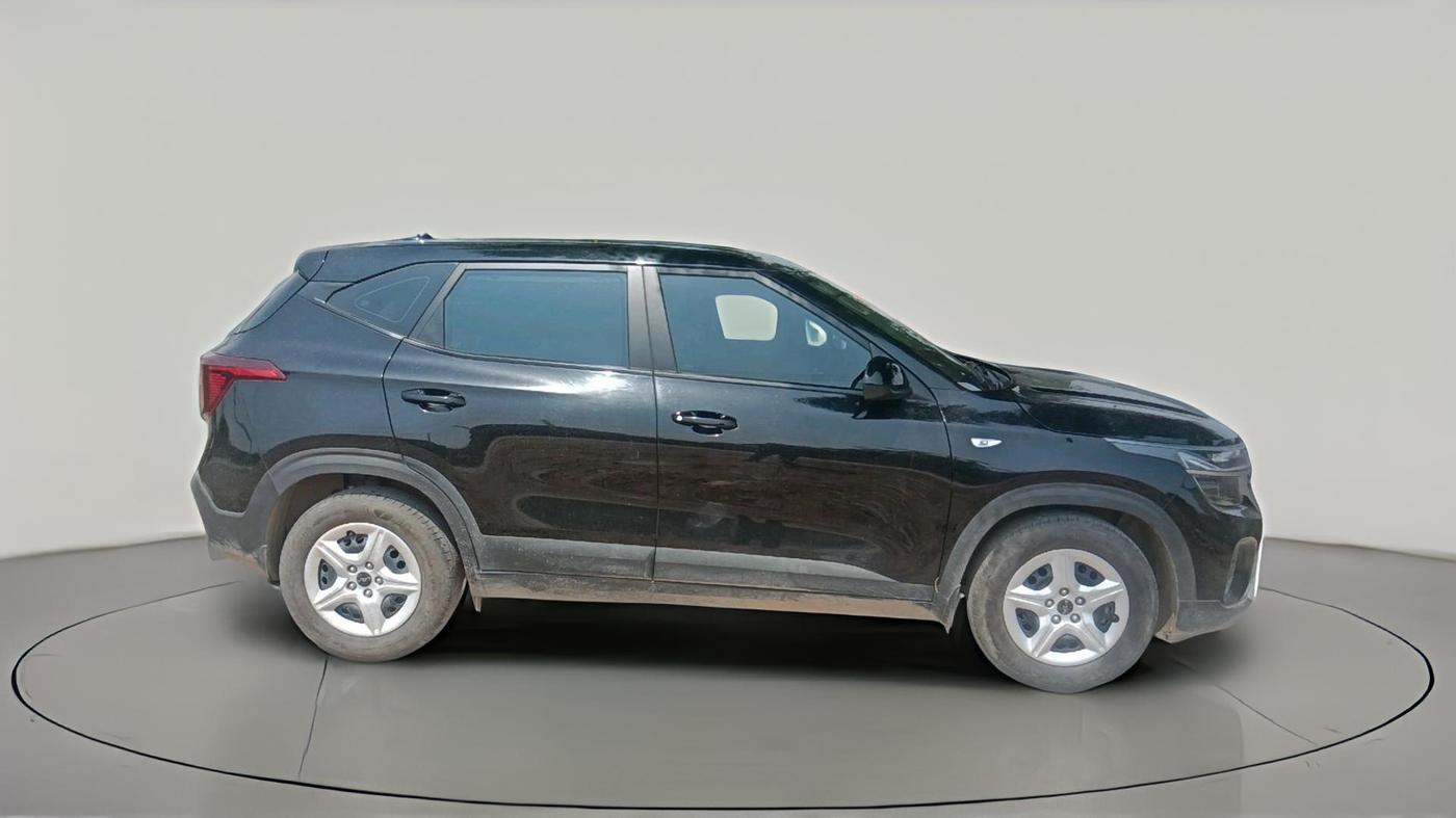 2025 KIA SELTOS HTE (O)1.5 Petrol MT, Petrol, Manual, 10,279 km, exterior