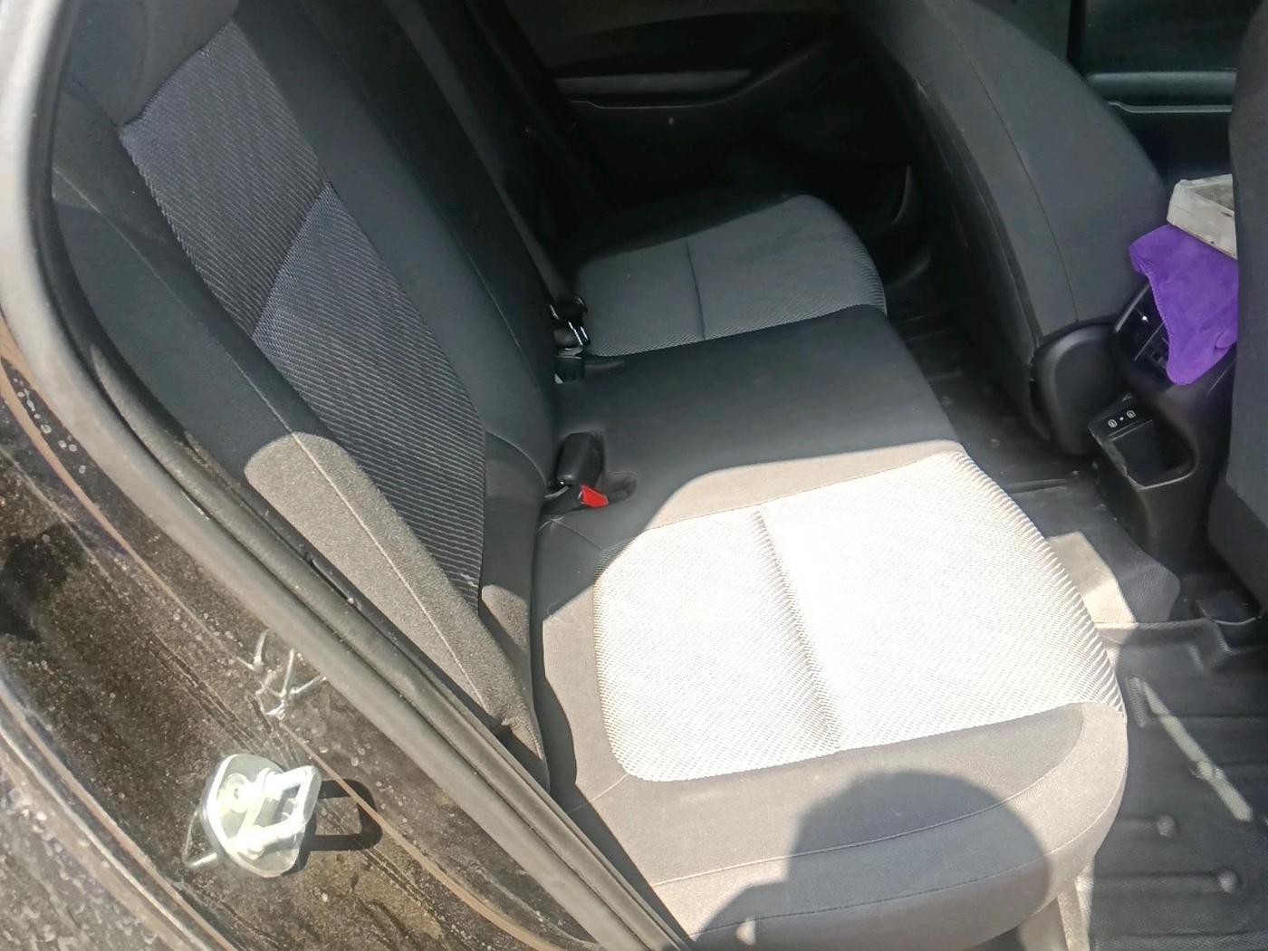 2025 KIA SELTOS HTE (O)1.5 Petrol MT, Petrol, Manual, 10,279 km, interior