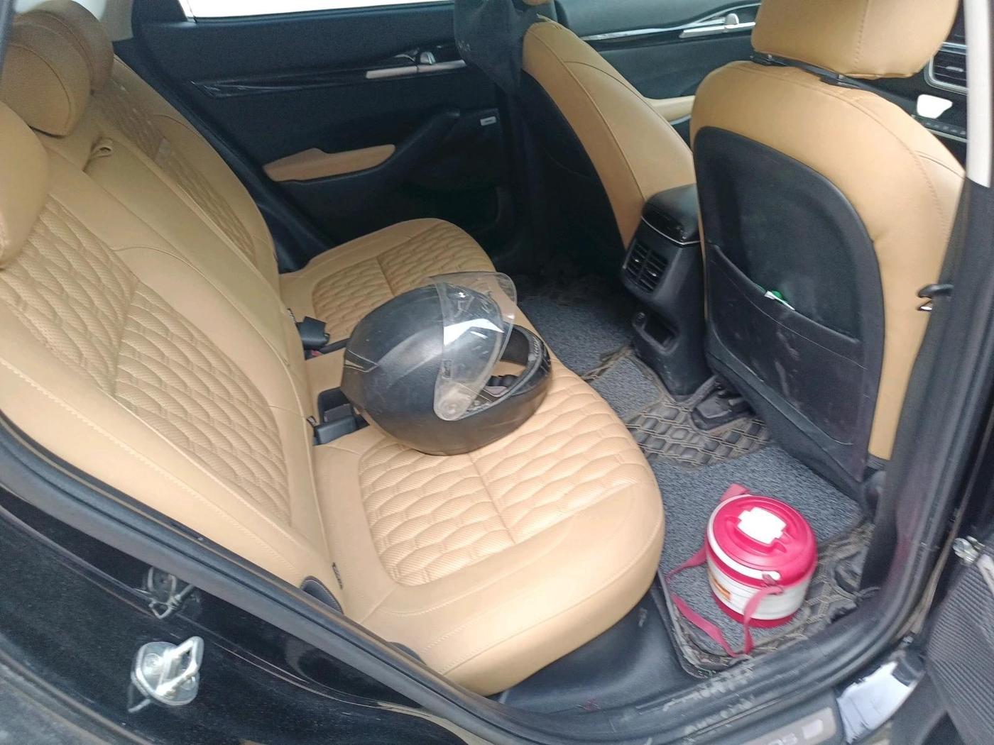 2022 KIA SELTOS HTX PLUS 1.5 DIESEL, Diesel, Manual, 59,453 km, interior