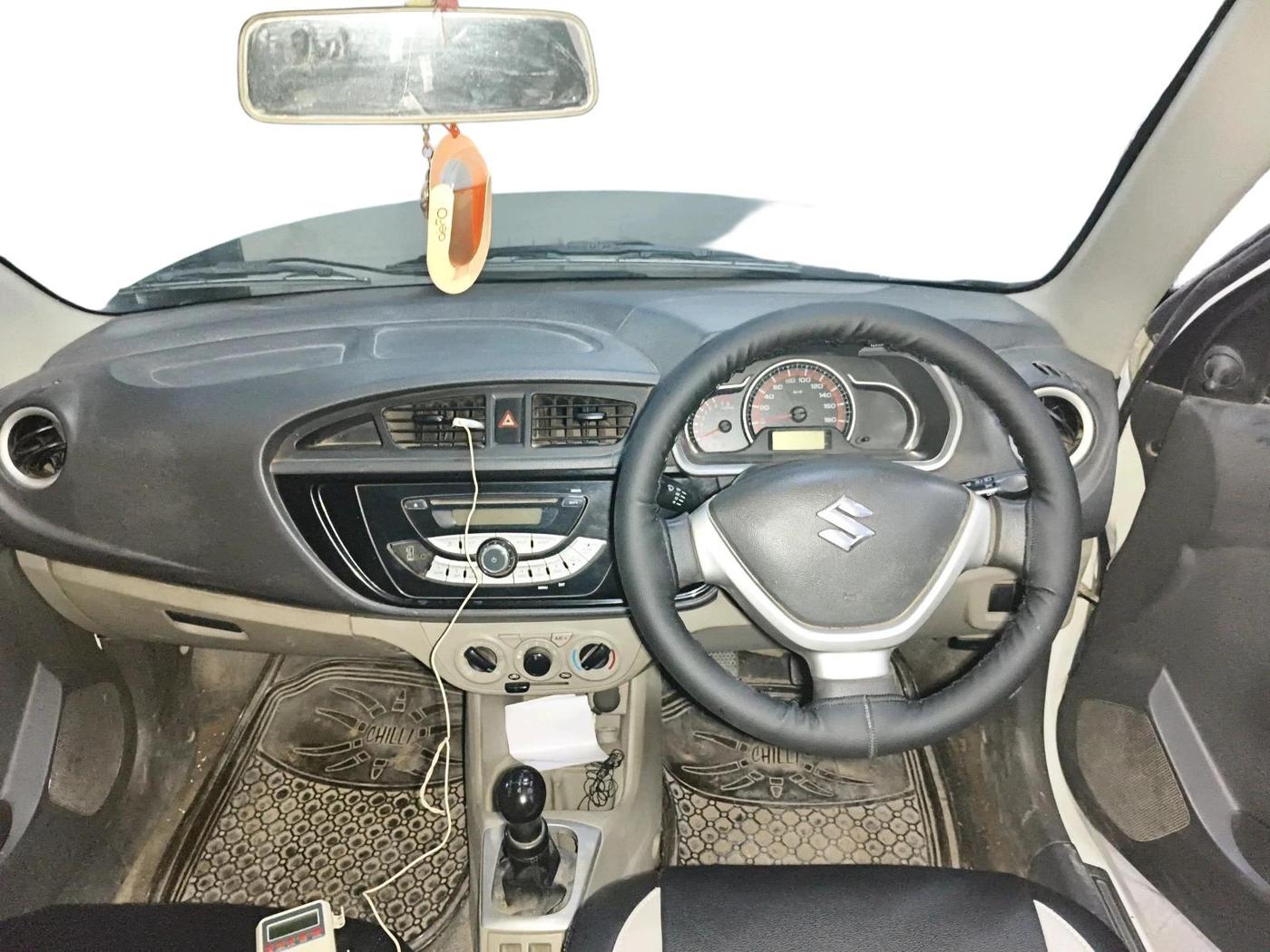 2017 Maruti Alto K10 VXI, Petrol, Manual, 1,10,566 km, interior