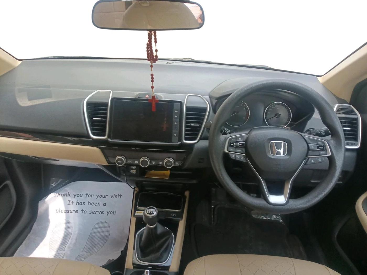 2024 Honda City Elegant Edition MT, Petrol, Manual, 22,999 km, interior