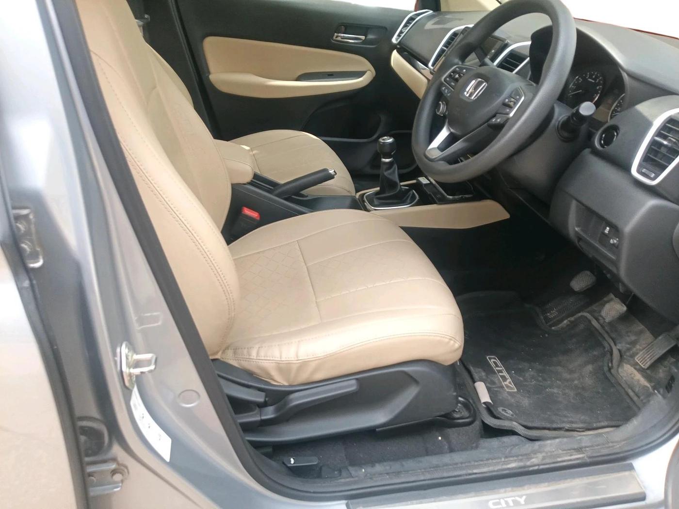 2024 Honda City Elegant Edition MT, Petrol, Manual, 22,999 km, interior
