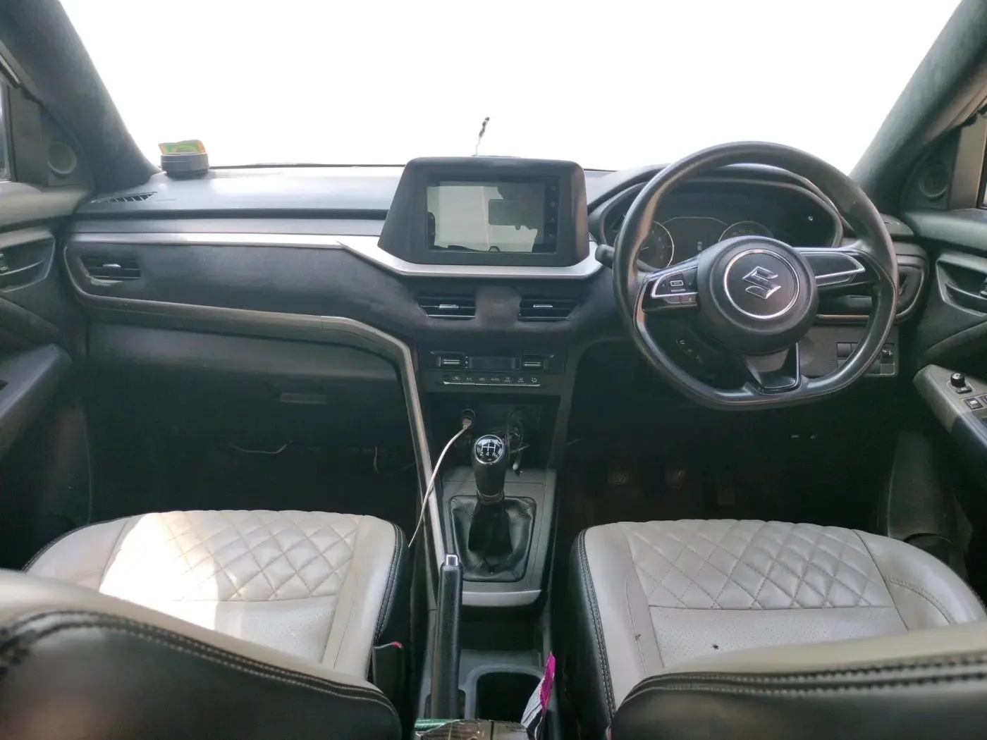 2024 Maruti BREZZA VXI S-CNG, CNG, Manual, 34,445 km, interior