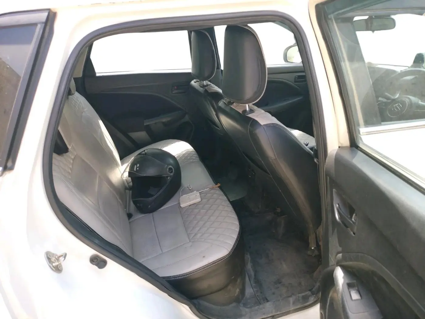 2024 Maruti BREZZA VXI S-CNG, CNG, Manual, 34,445 km, interior