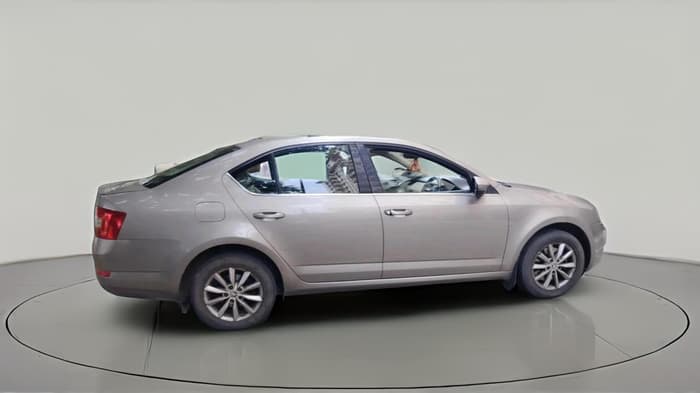 2016 Skoda Octavia STYLE PLUS AT 1.8 TSI, Petrol, Automatic, 67,698 km, exterior