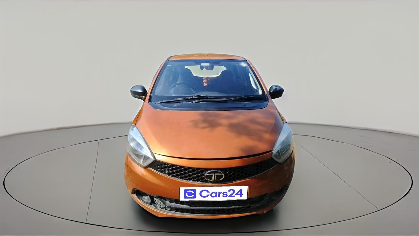 2016 Tata Tiago XM PETROL, CNG, Manual, 1,10,656 km, exterior