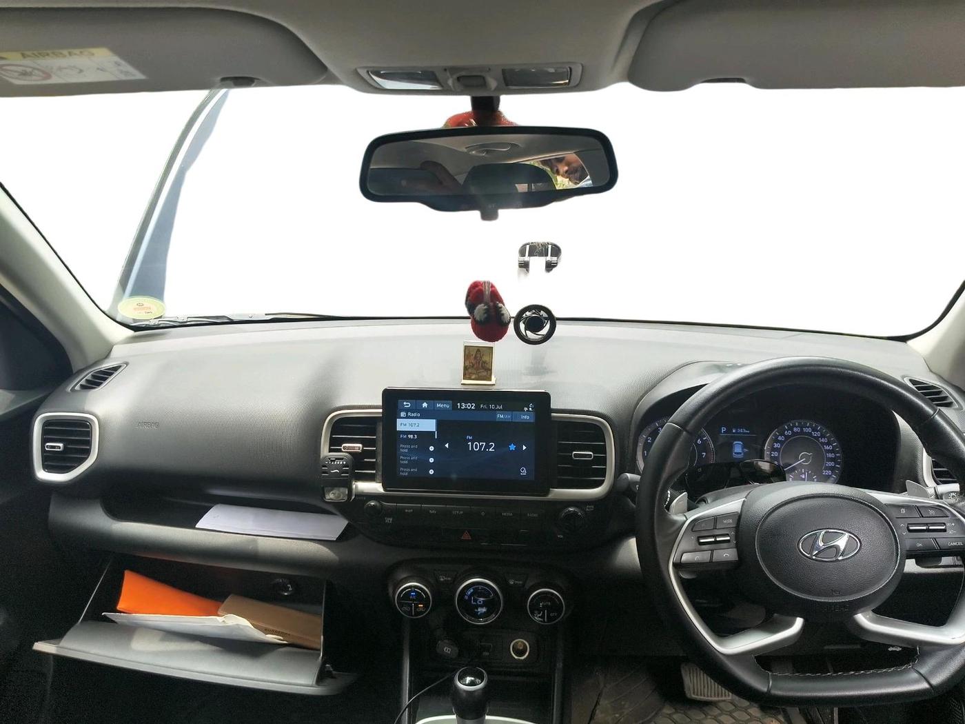 2020 Hyundai VENUE SX PLUS 1.0 TURBO DCT, Petrol, Automatic, 42,887 km, interior