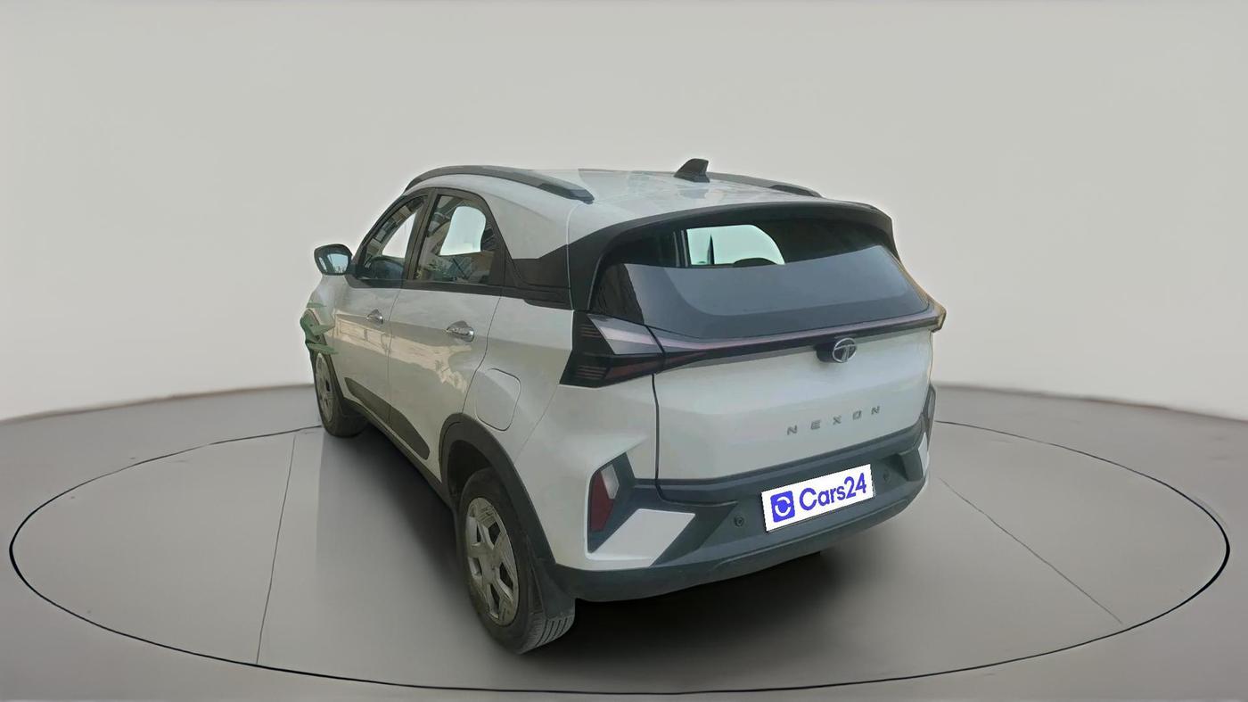 2023 Tata NEXON PURE SUNROOF 1.2 PETROL, Petrol, Manual, 40,770 km, exterior