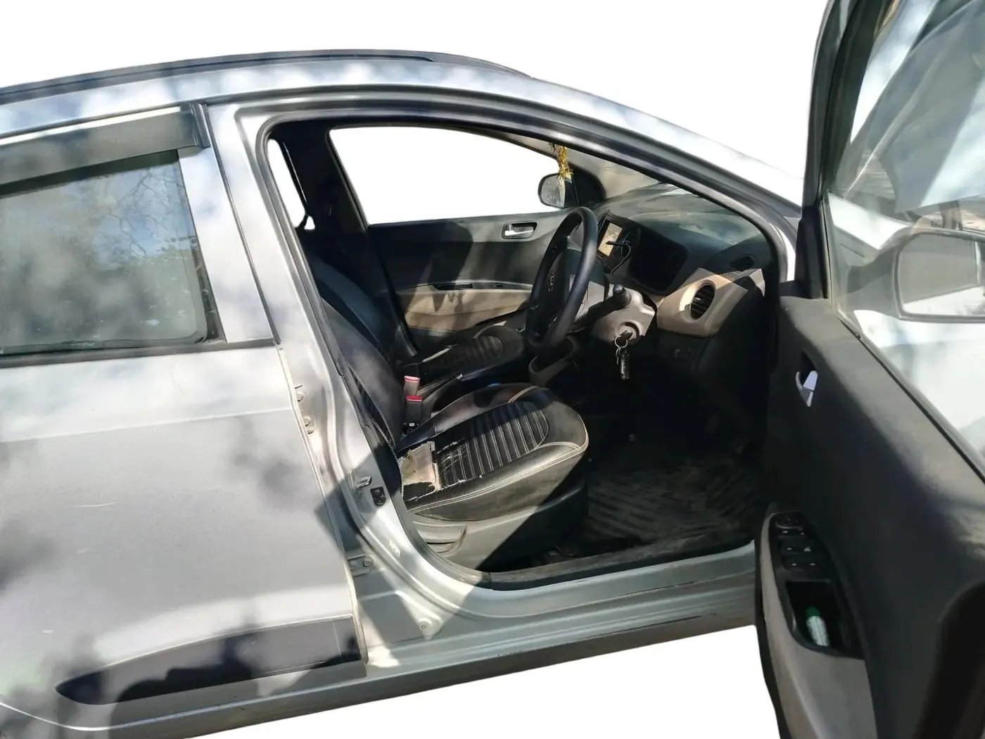 2019 Hyundai Grand i10 SPORTZ 1.2 KAPPA VTVT, CNG, Manual, 66,113 km, interior