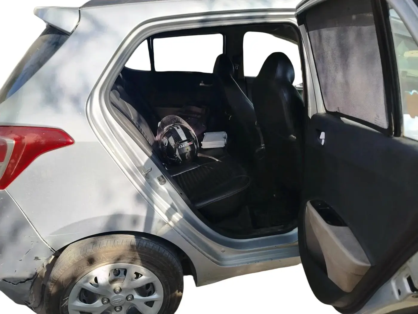 2019 Hyundai Grand i10 SPORTZ 1.2 KAPPA VTVT, CNG, Manual, 66,113 km, interior