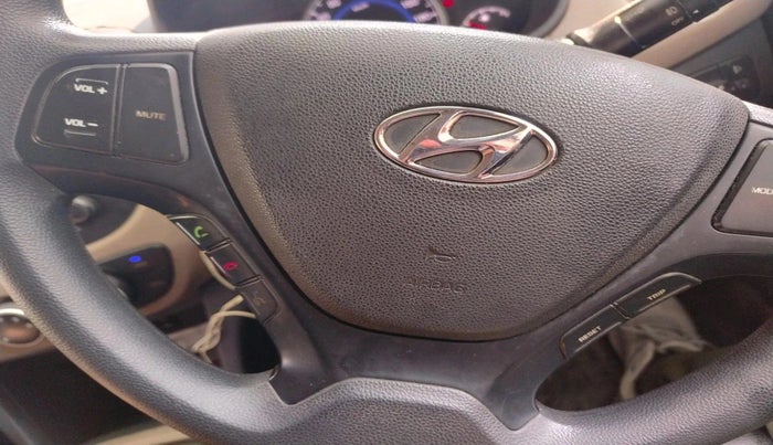 2019 Hyundai Grand i10 SPORTZ 1.2 KAPPA VTVT, CNG, Manual, 66,113 km, interior