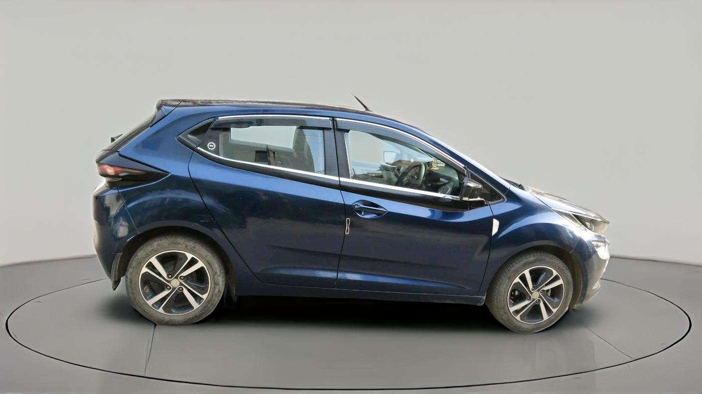 2023 Tata ALTROZ XZ CNG, CNG, Manual, 25,064 km, exterior