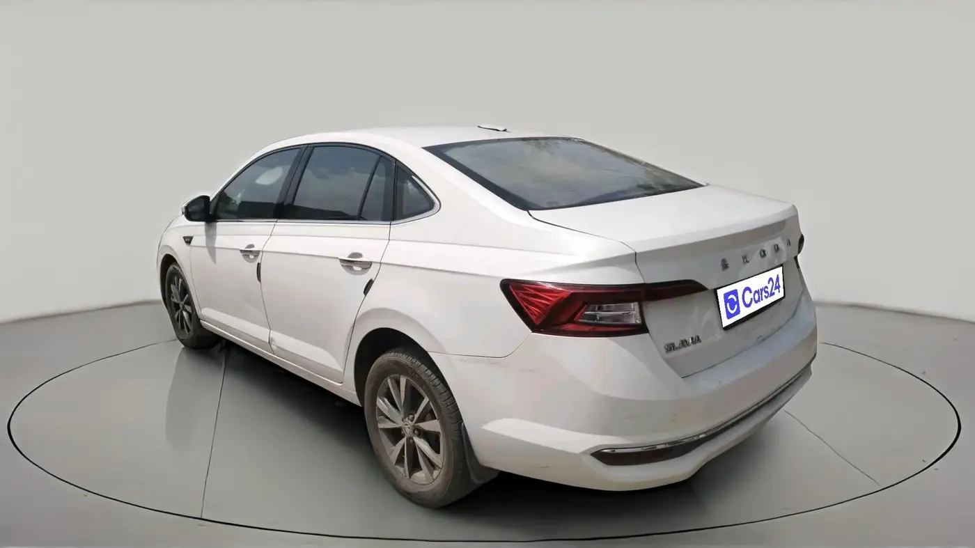 2022 Skoda SLAVIA STYLE 1.5L TSI DSG, Petrol, Automatic, 1,16,771 km, exterior