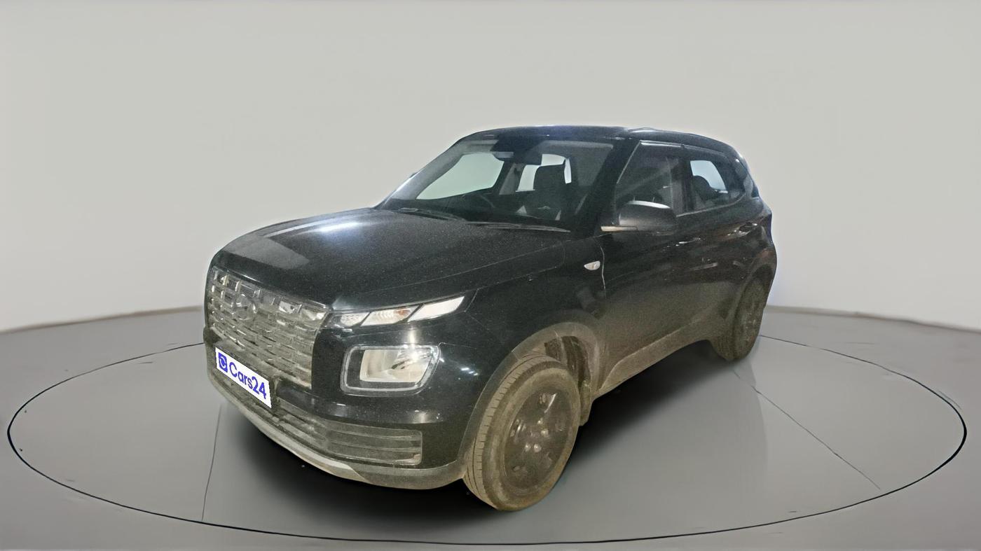 2025 Hyundai VENUE E 1.2, CNG, Manual, 24,919 km, exterior