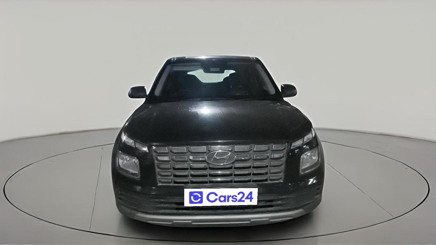 2025 Hyundai VENUE E 1.2, CNG, Manual, 24,919 km, exterior