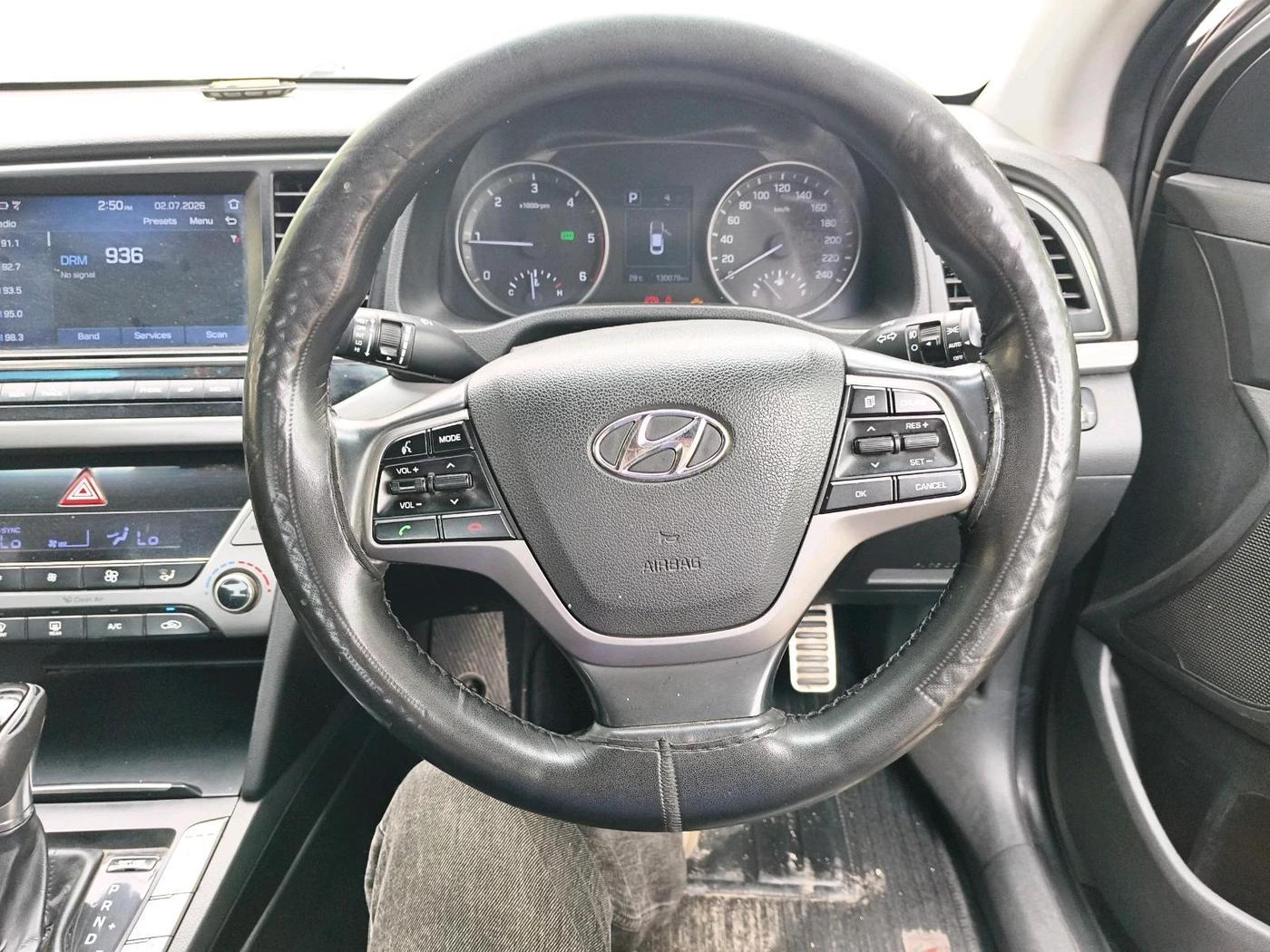 2016 Hyundai New Elantra 1.6 SX (O) AT DIESEL, Diesel, Automatic, 1,30,080 km, interior