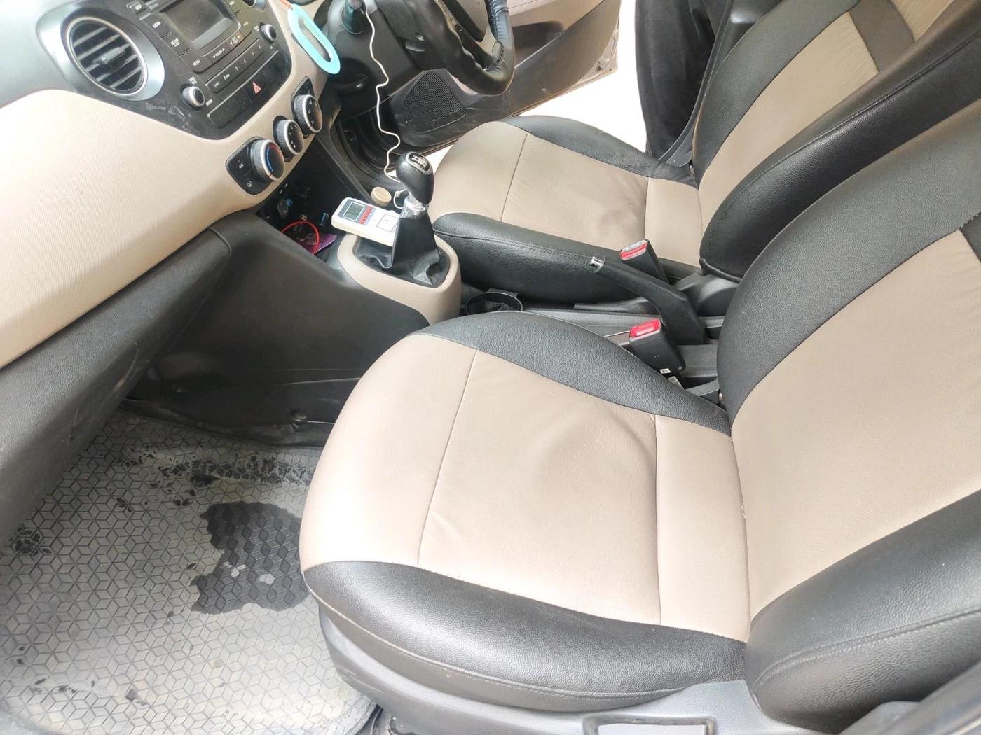 2015 Hyundai Grand i10 SPORTZ 1.2 KAPPA VTVT, Petrol, Manual, 64,651 km, interior