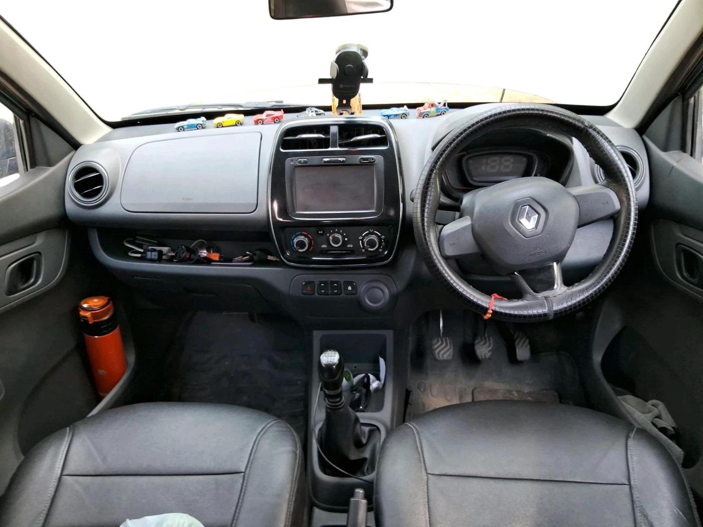 2015 Renault Kwid RXT 0.8, Petrol, Manual, 55,965 km, interior