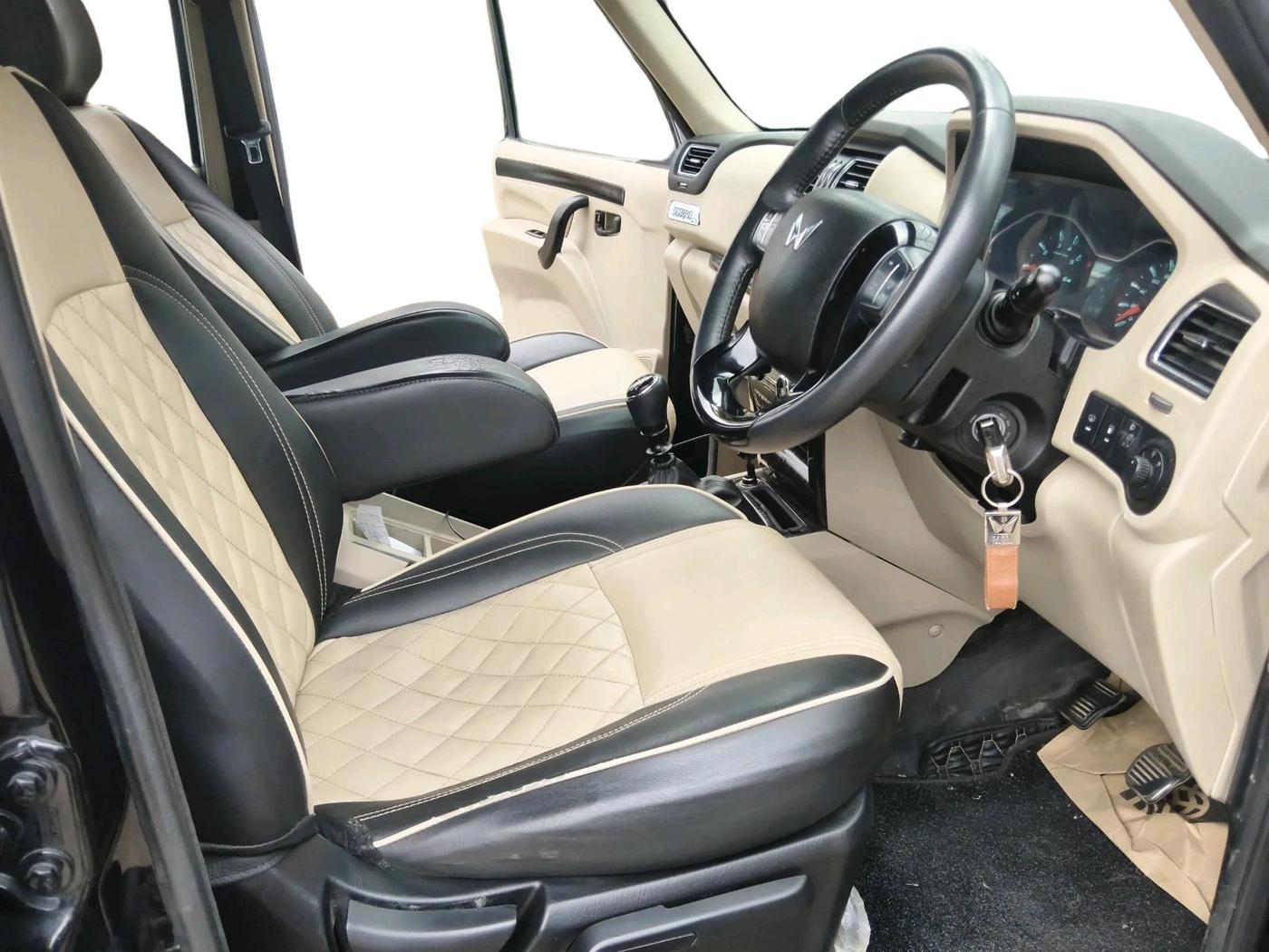 2024 Mahindra SCORPIO CLASSIC S11 MT 7S CC, Diesel, Manual, 50,483 km, interior