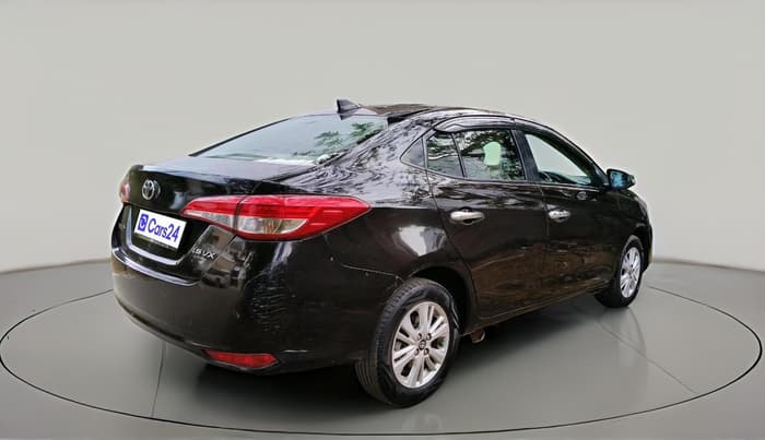 2018 Toyota YARIS VX CVT, Petrol, Automatic, 1,18,443 km, exterior