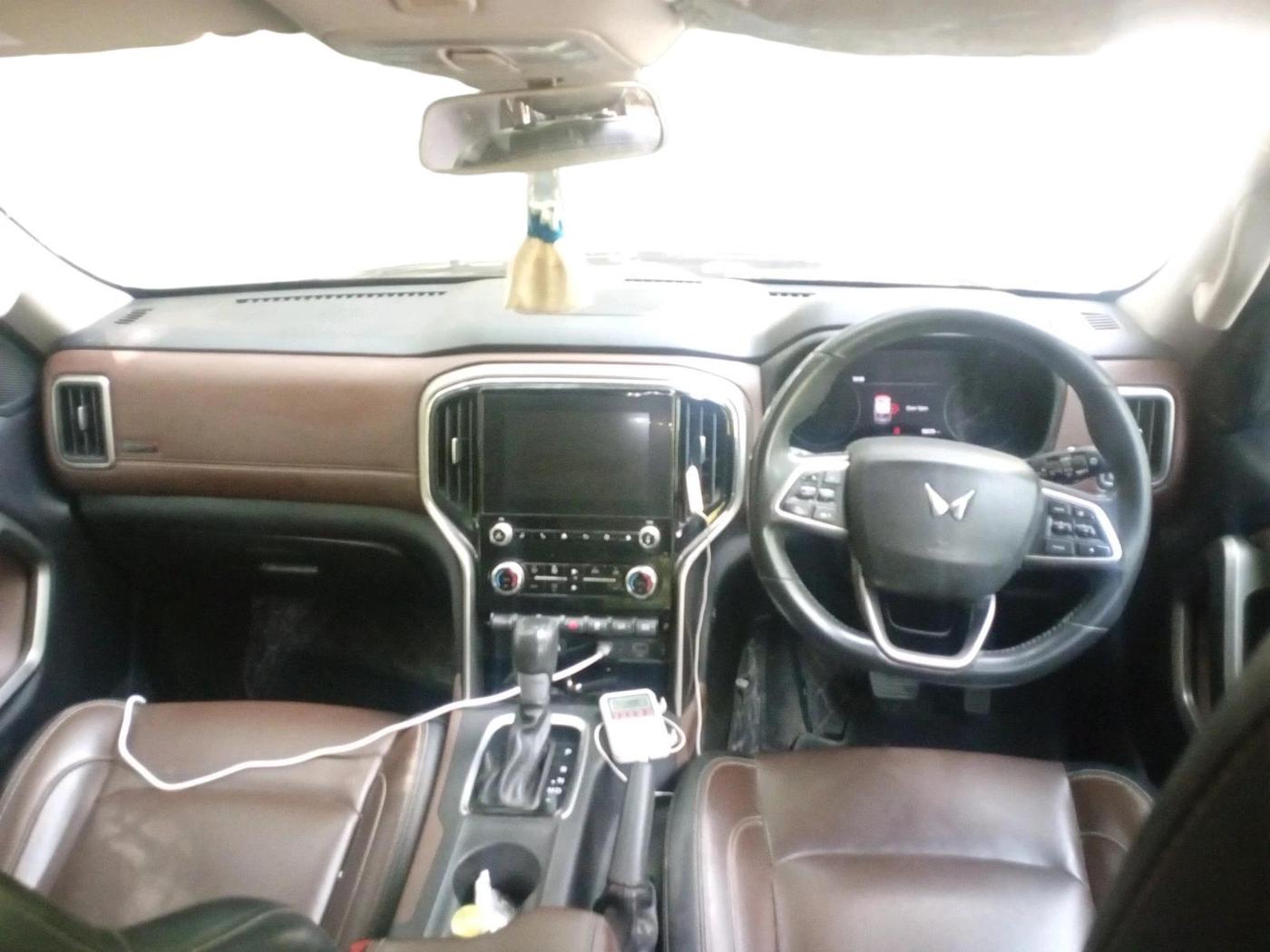 2023 Mahindra SCORPIO-N Z8 L DIESEL AT 2WD 6 STR, Diesel, Automatic, 68,219 km, interior