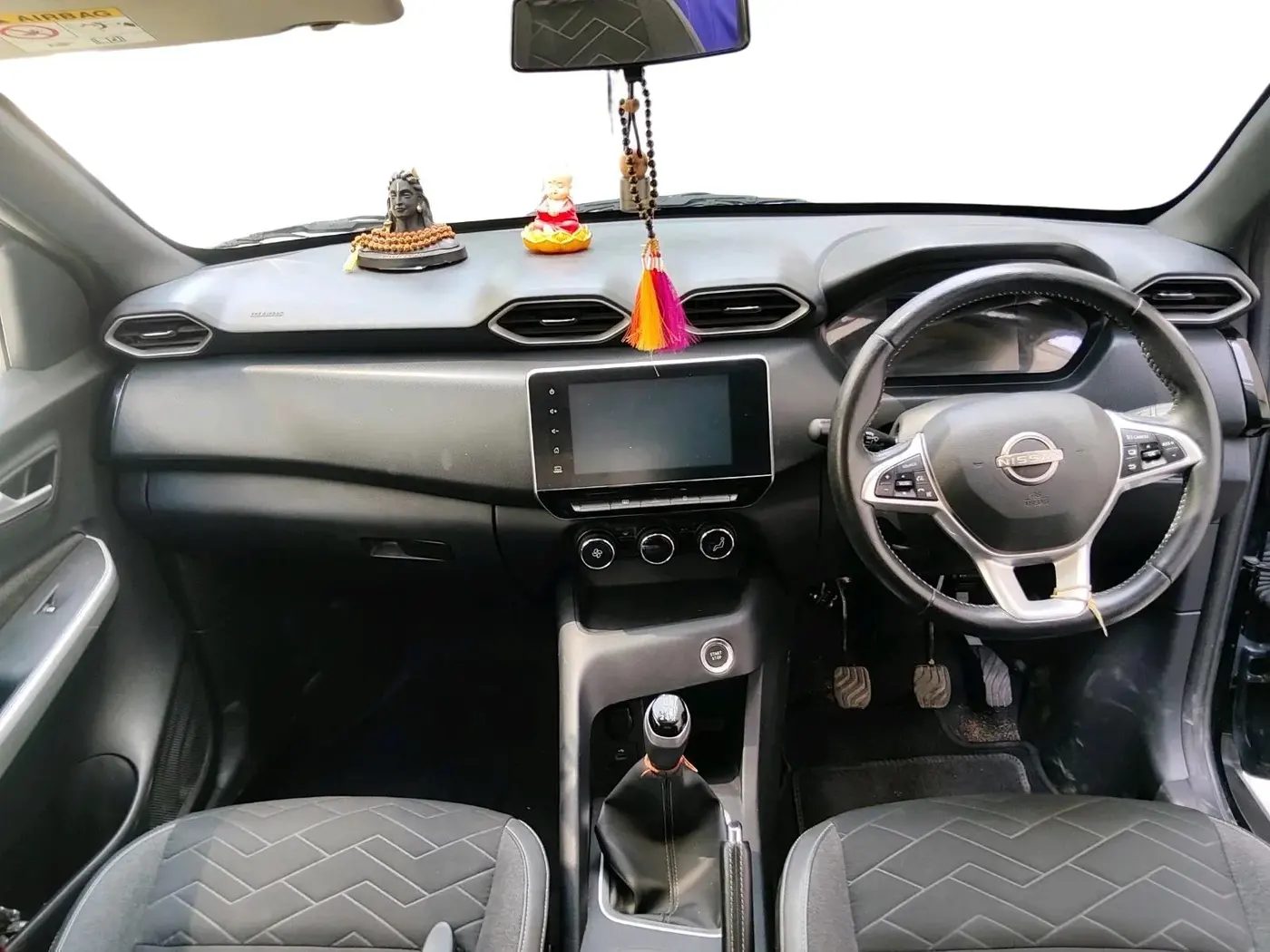 2022 Nissan MAGNITE XV PREMIUM TURBO, Petrol, Manual, 22,491 km, interior