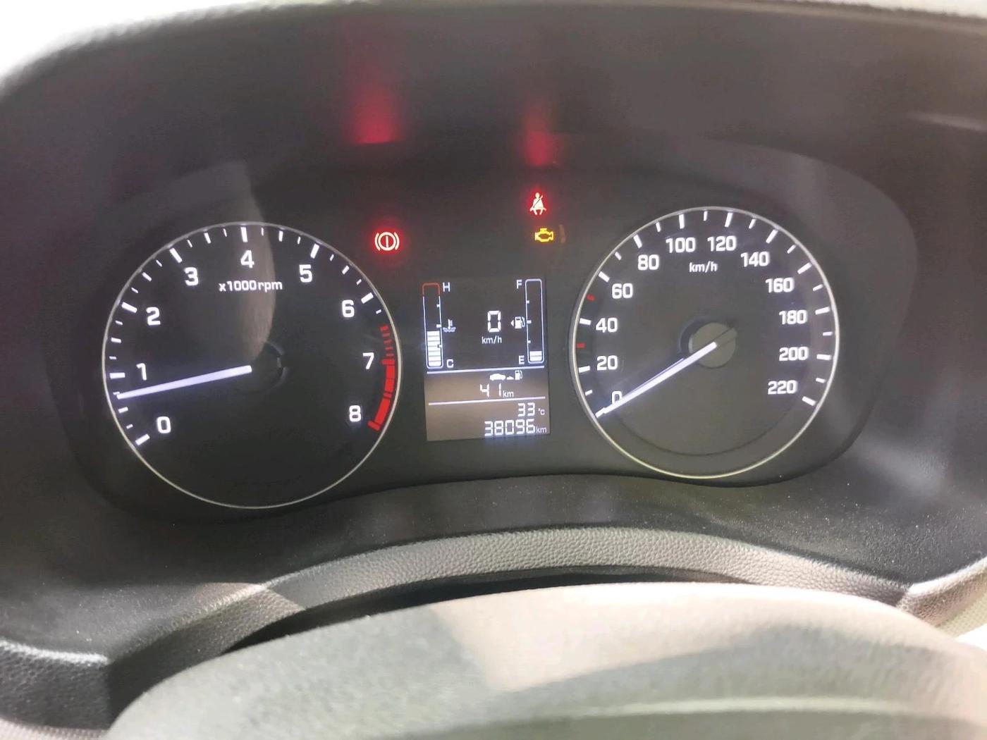2019 Hyundai Creta SX 1.6 PETROL, Petrol, Manual, 38,096 km, interior