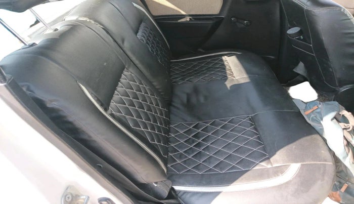 2013 Maruti Wagon R 1.0 LXI CNG, CNG, Manual, 1,17,950 km, interior