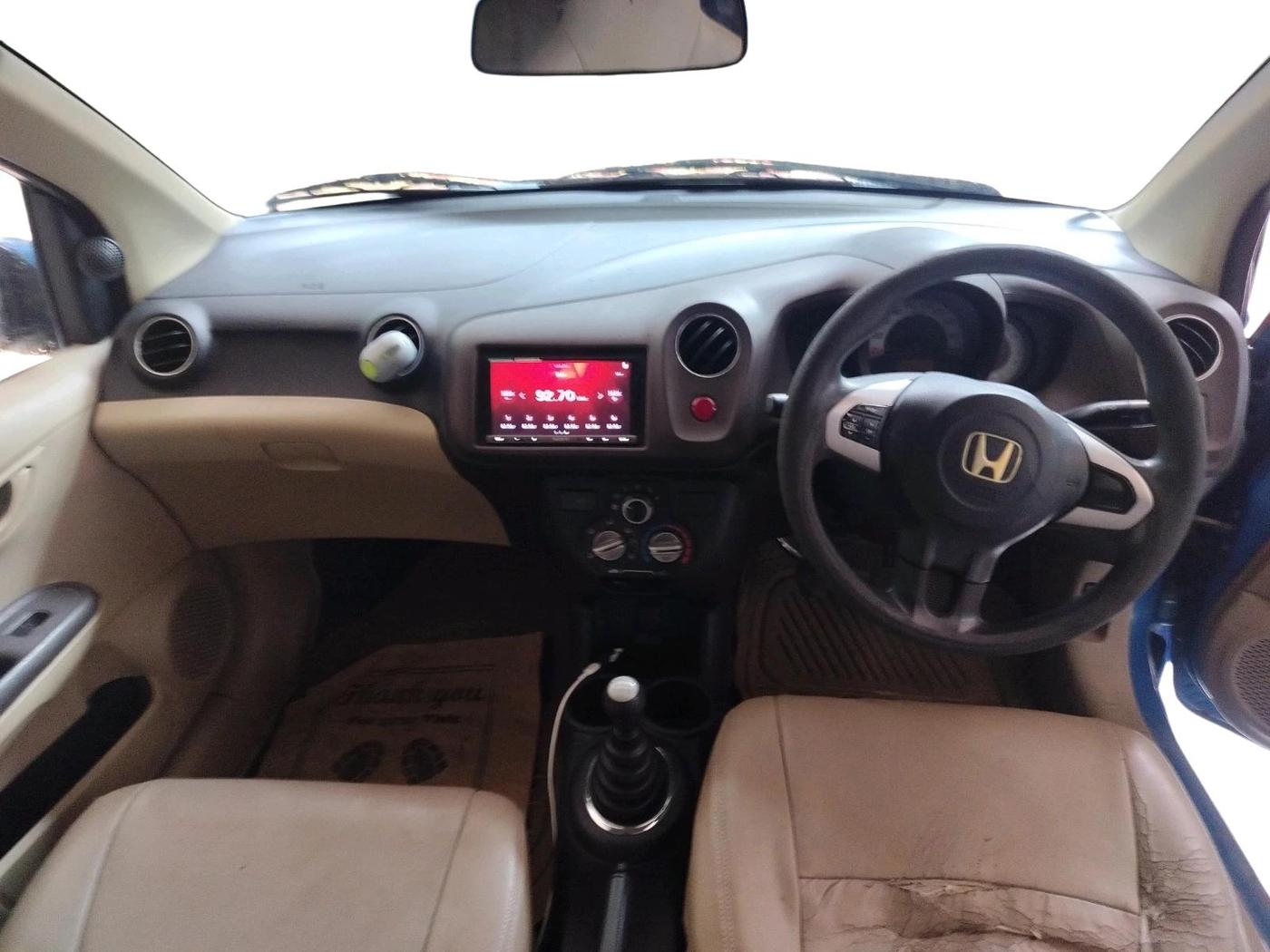 2012 Honda Brio S(O) MT, Petrol, Manual, 1,45,264 km, interior