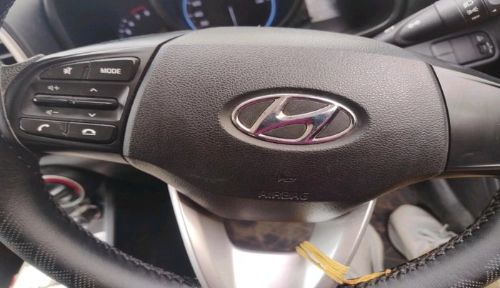 2021 Hyundai VENUE S 1.2, Petrol, Manual, 91,776 km, interior