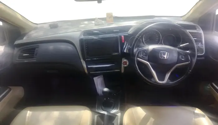 2015 Honda City 1.5L I-VTEC VX, Petrol, Manual, 1,19,644 km, interior