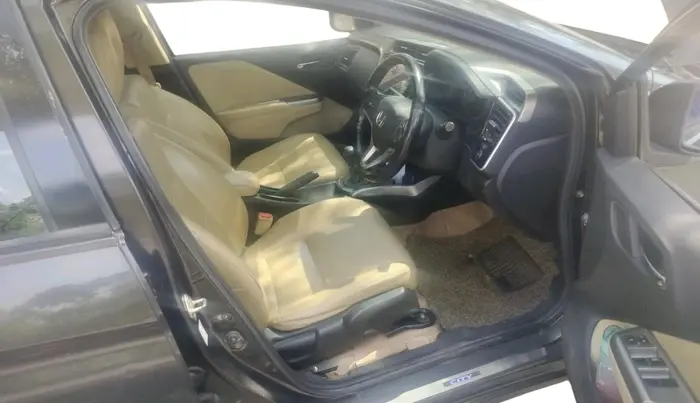 2015 Honda City 1.5L I-VTEC VX, Petrol, Manual, 1,19,644 km, interior