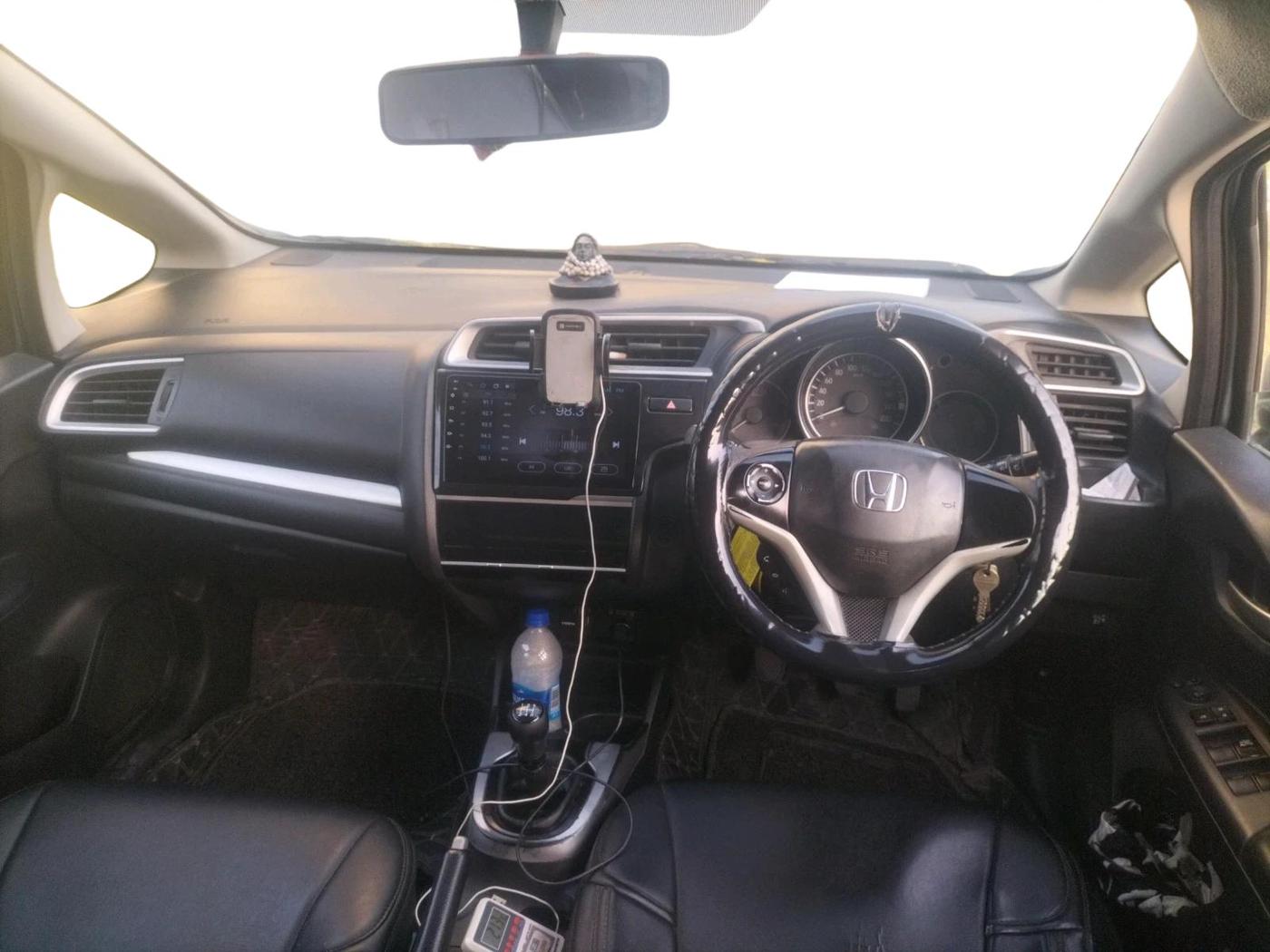 2019 Honda WR-V 1.2L I-VTEC VX MT, Petrol, Manual, 99,905 km, interior