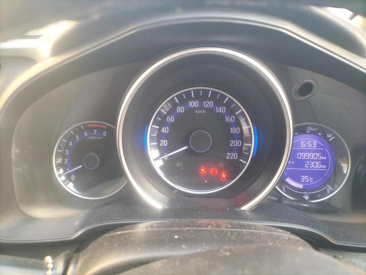 2019 Honda WR-V 1.2L I-VTEC VX MT, Petrol, Manual, 99,905 km, interior
