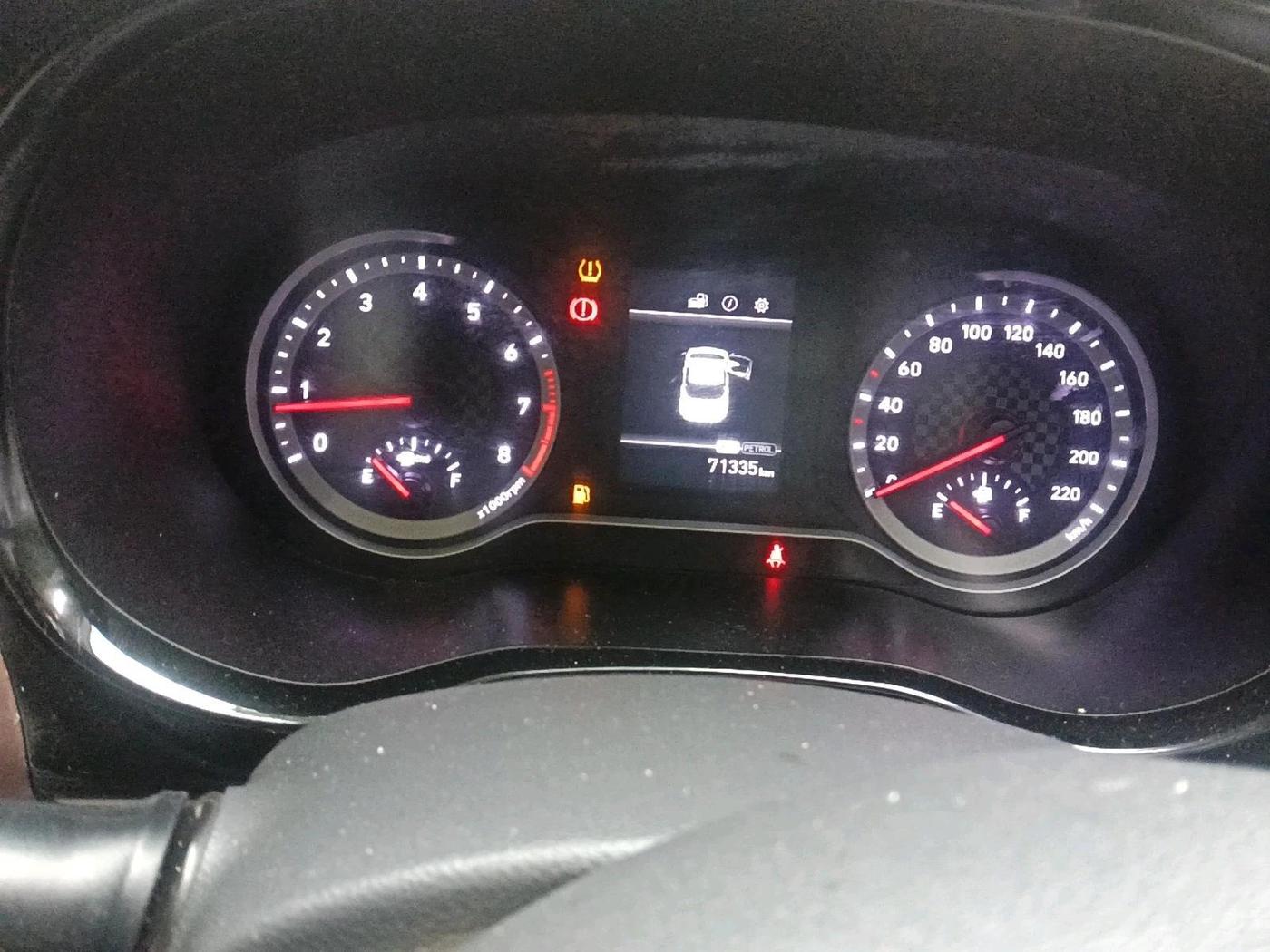 2023 Hyundai AURA SX 1.2 CNG, CNG, Manual, 71,336 km, interior