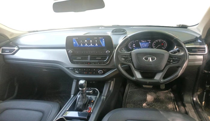 2020 Tata Harrier XZA PLUS 2.0L, Diesel, Automatic, 1,15,950 km, interior