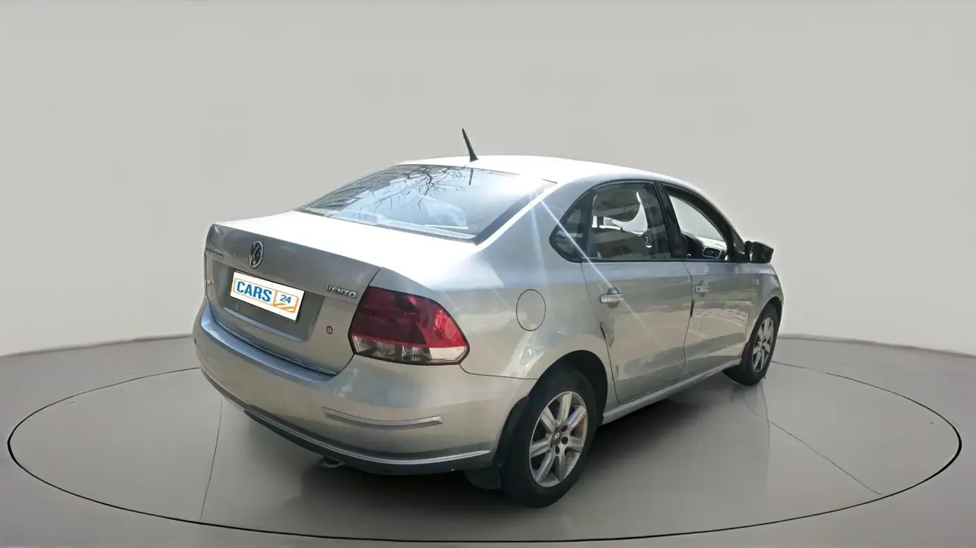 2011 Volkswagen Vento HIGHLINE 1.6 MPI, Petrol, Manual, 1,02,278 km, exterior