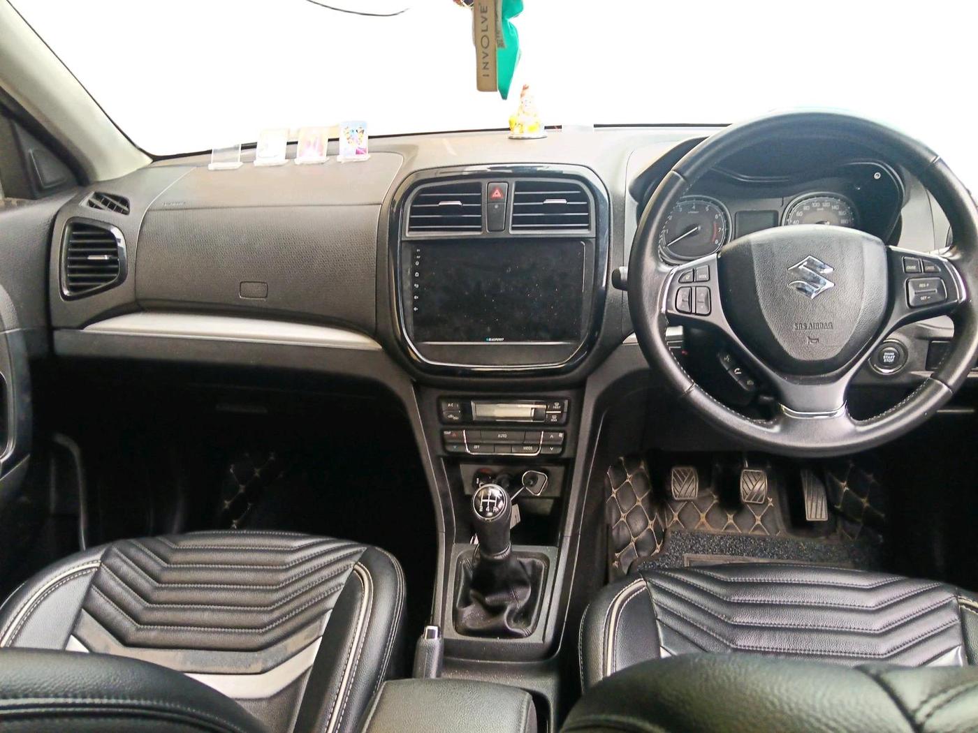 2022 Maruti BREZZA ZXI, Petrol, Manual, 15,262 km, interior