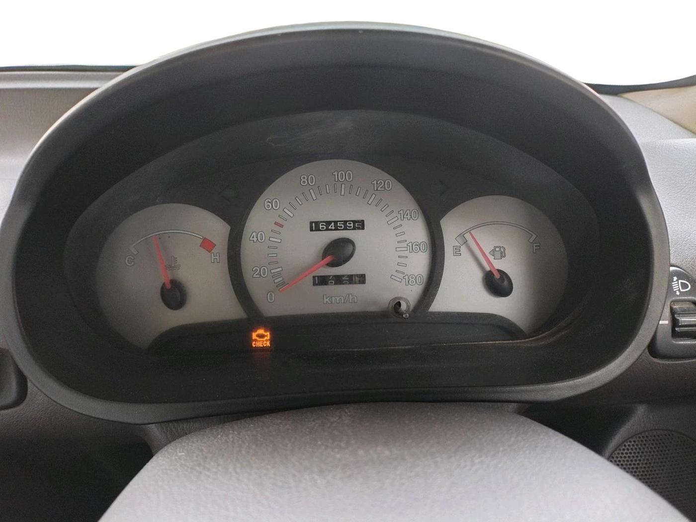 2013 Hyundai Santro Xing GLS, CNG, Manual, 1,64,595 km, interior