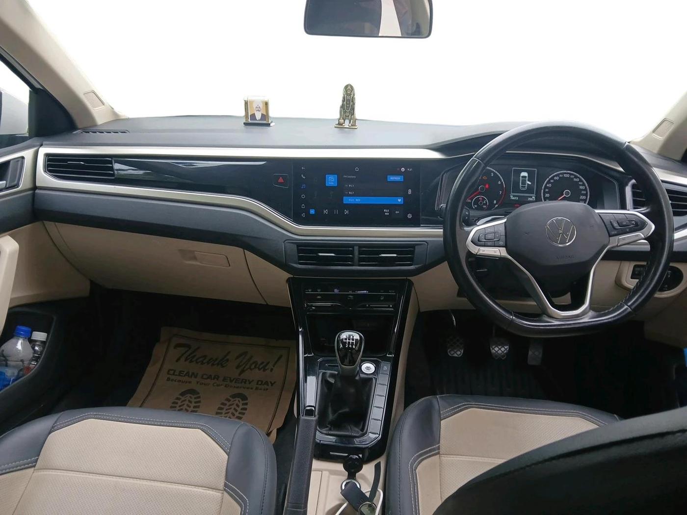 2023 Volkswagen VIRTUS HIGHLINE TSI 1.0 MT, Petrol, Manual, 76,672 km, interior